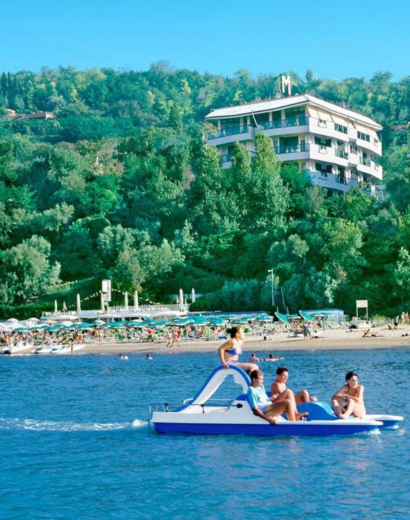 Hotel Majestic Gabicce Mare Luaran gambar