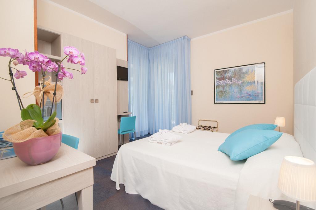 Hotel Majestic Gabicce Mare Luaran gambar
